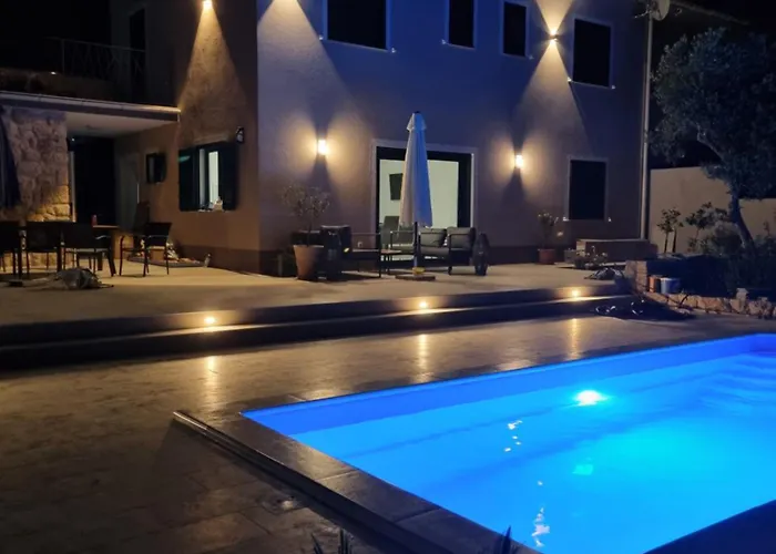 Vista Arba Rab Town