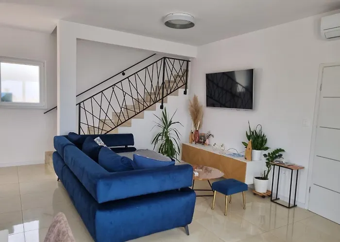 Vista Arba Villa Rab Town
